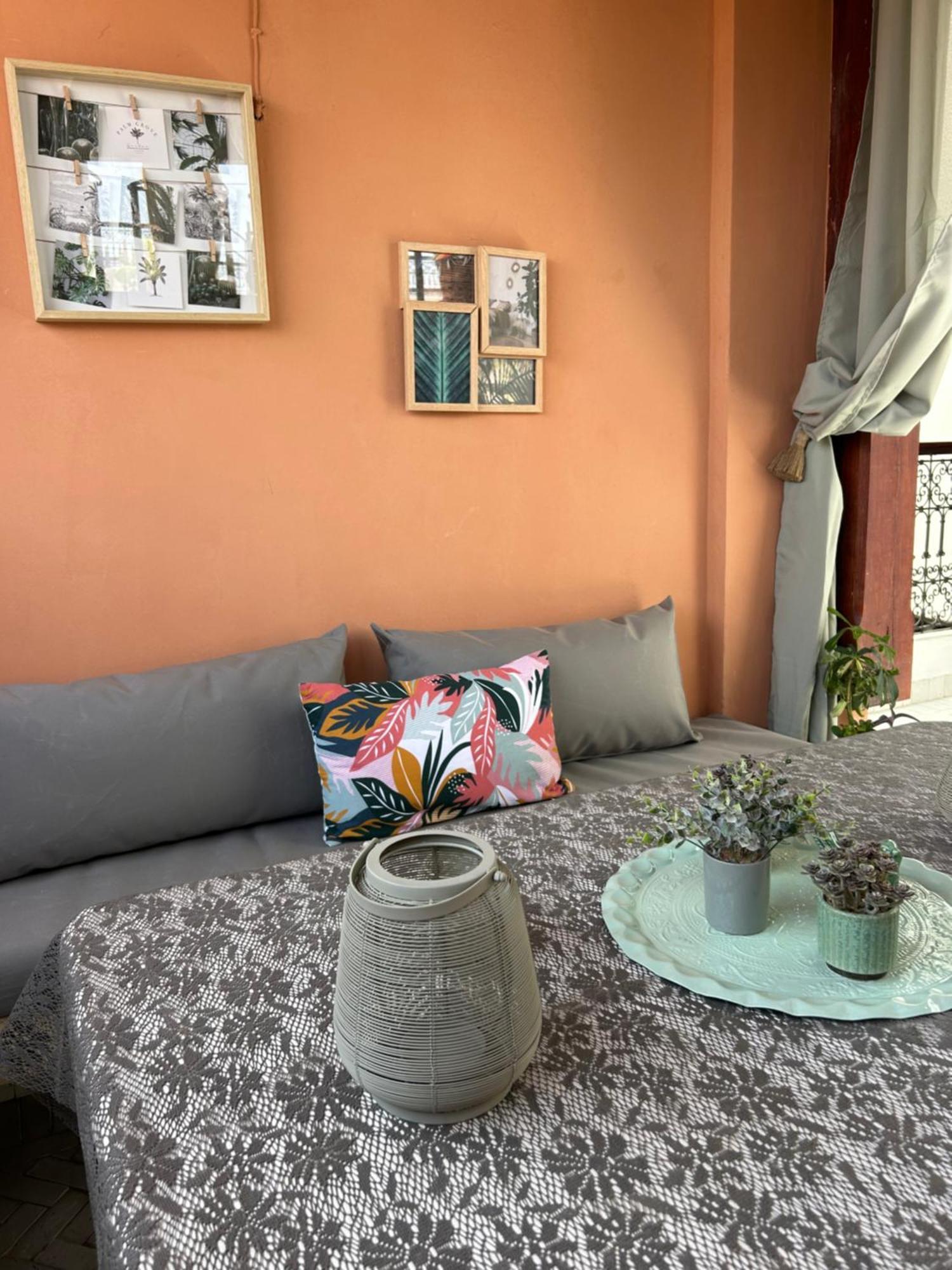 Riad Amazing Amazigh Avec Jacuzzi Petit Dejeuner Compris Avec Aussi Chambres Familiales Pres De La Place Jemaa El Fna Marrakesh Bagian luar foto